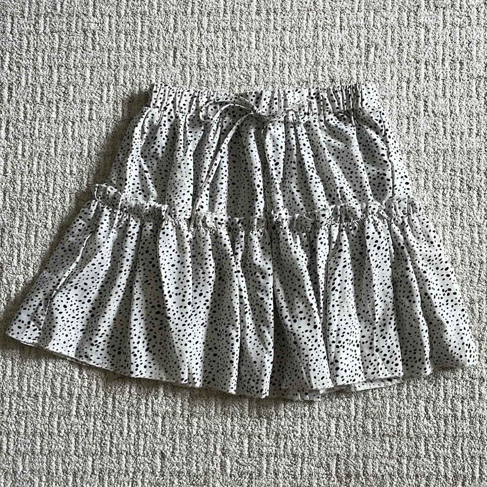 Leopard print skirt